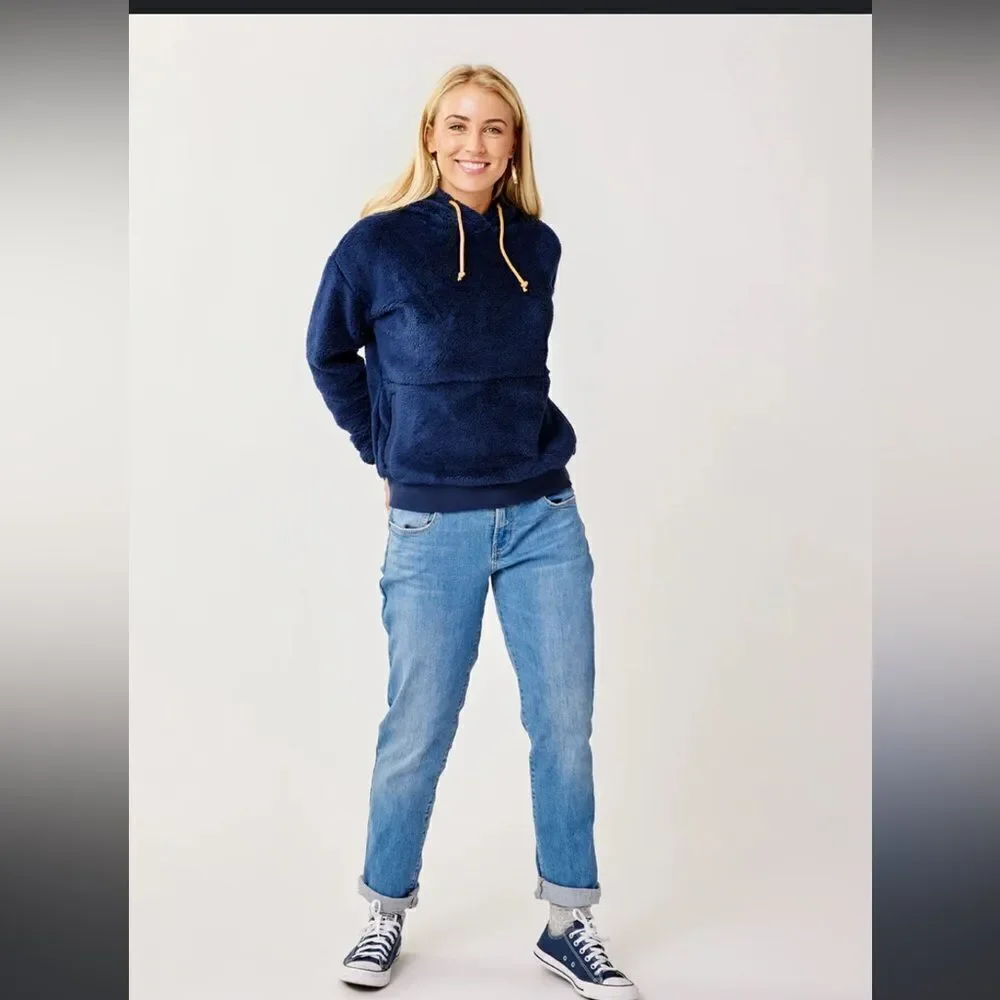 EXCELLENT CONDITION WOMEN’S CARVE DESIGNS BRIE SHERPA NAVY HOODIE SIZE XL